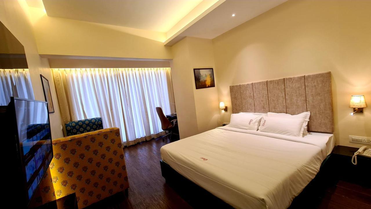 Galaxy Club & Hotel Bijapur  Exterior photo