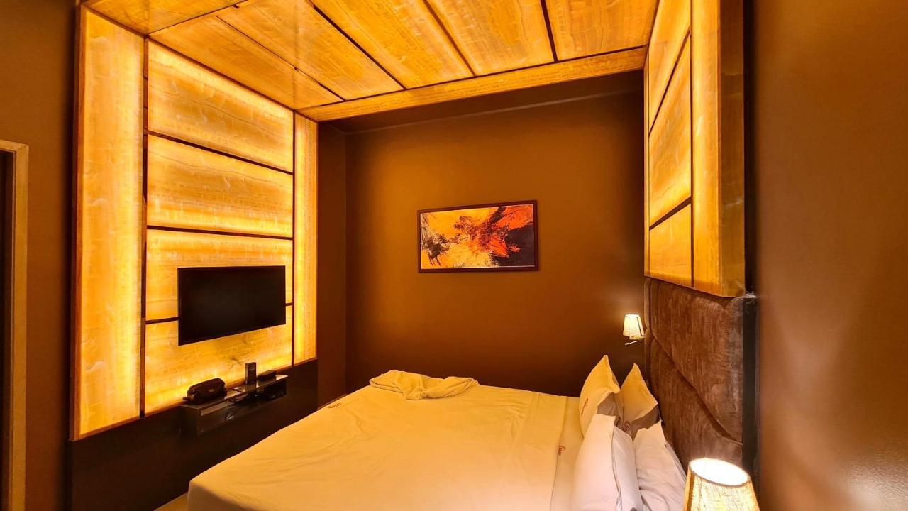 Galaxy Club & Hotel Bijapur  Exterior photo